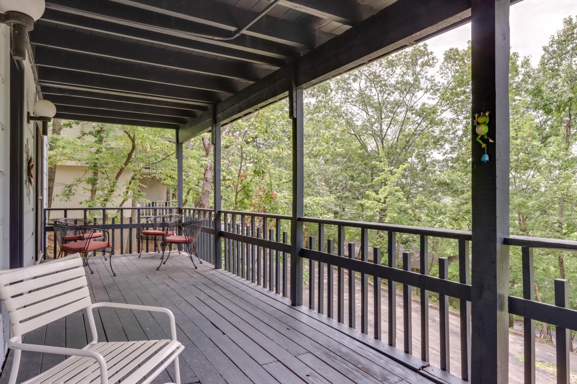 Margaritaville Resort Home With Hot Tub And Fire Pit! Osage Beach Exterior photo